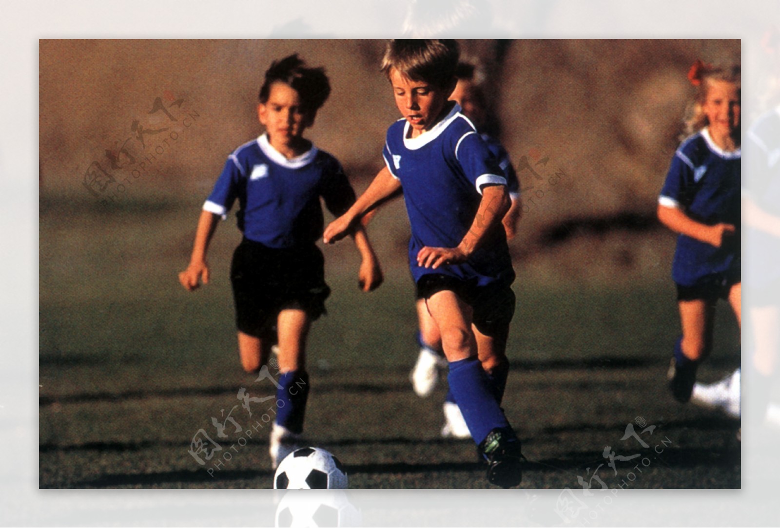 更展现了球 更展现了球